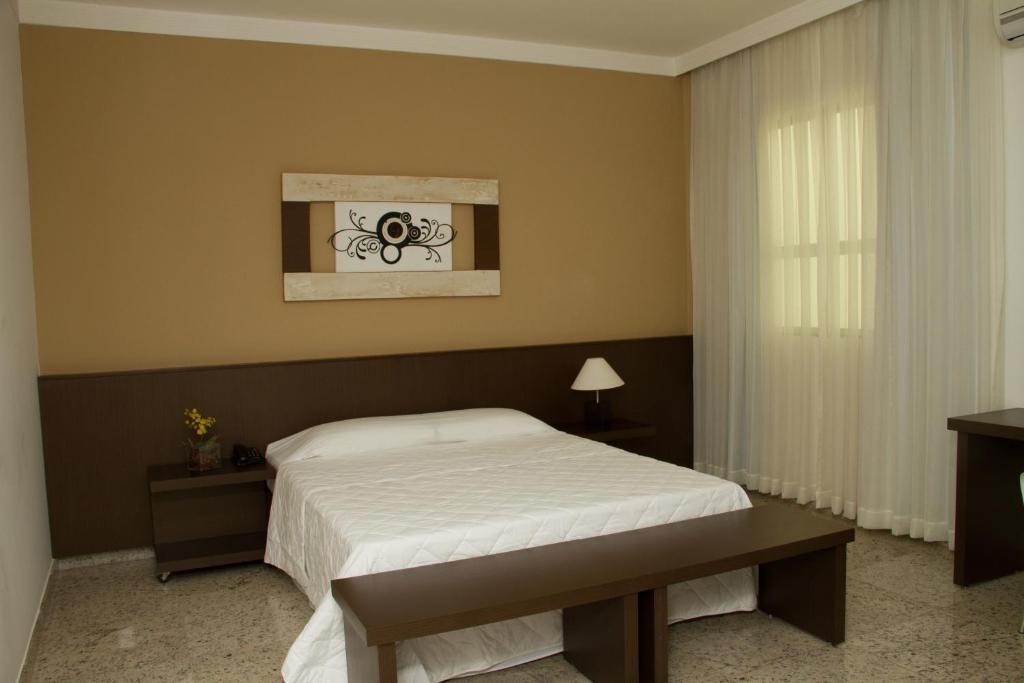 Santorini Hotel Guanhães Eksteriør billede